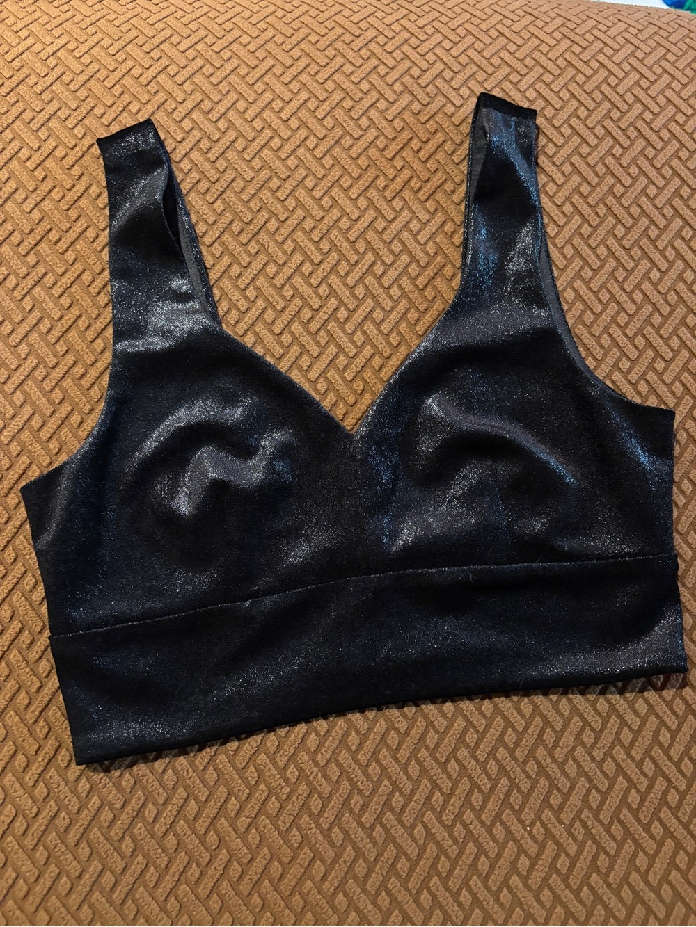 ASTR BUNDLE Shimmer Wireless Bralette - Black/ Satin Long Burgundy Dress